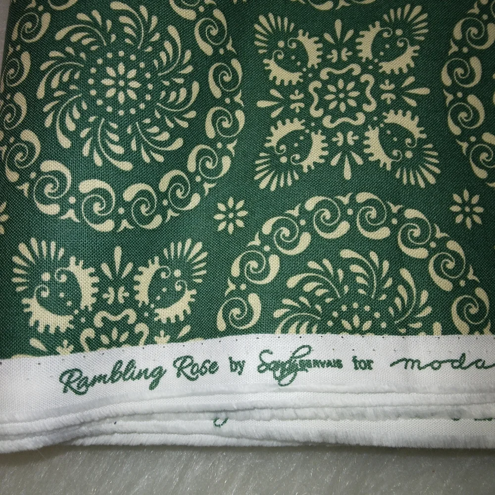 FABRIC Moda Fabrics Rambling Rose 100% cotton Stock # 17791